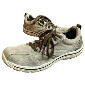 Skechers Men's Relaxed Fit Canvas Sneakers 9.5 Green Khaki Memory Foam Casual